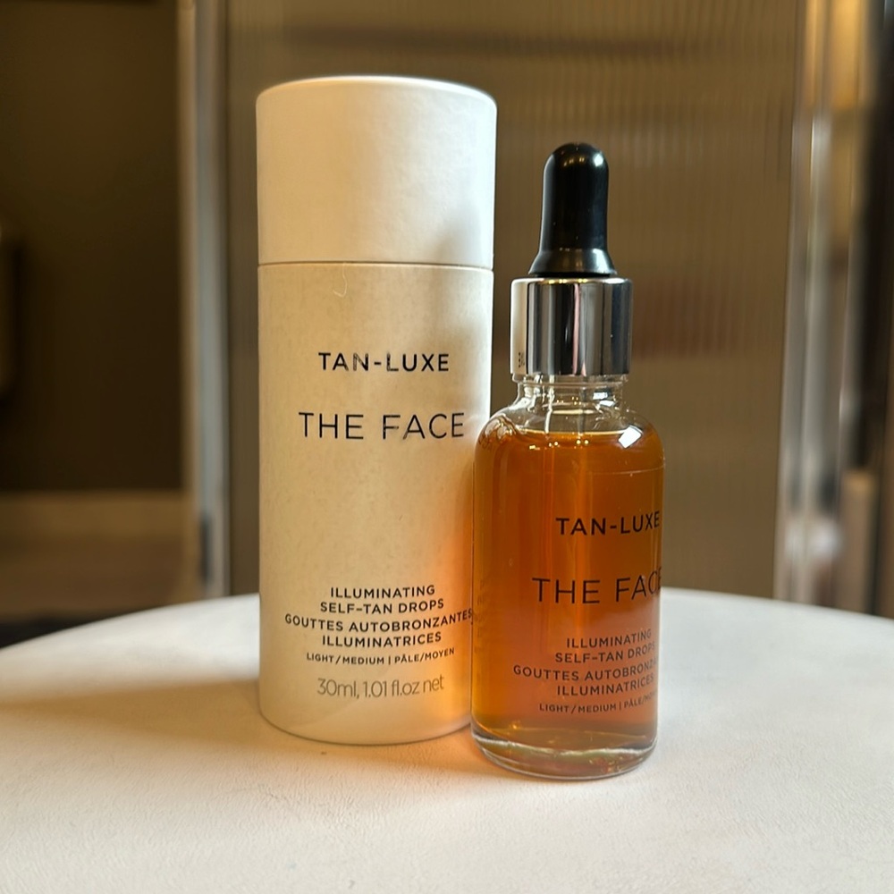 NIB TAN-LUXE THE FACE Illuminating Self-Tan Drops Light/Medium 30ml